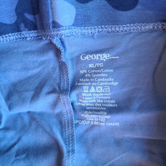 NEW Blue Camo Capri Leggings - Picture 3 of 3